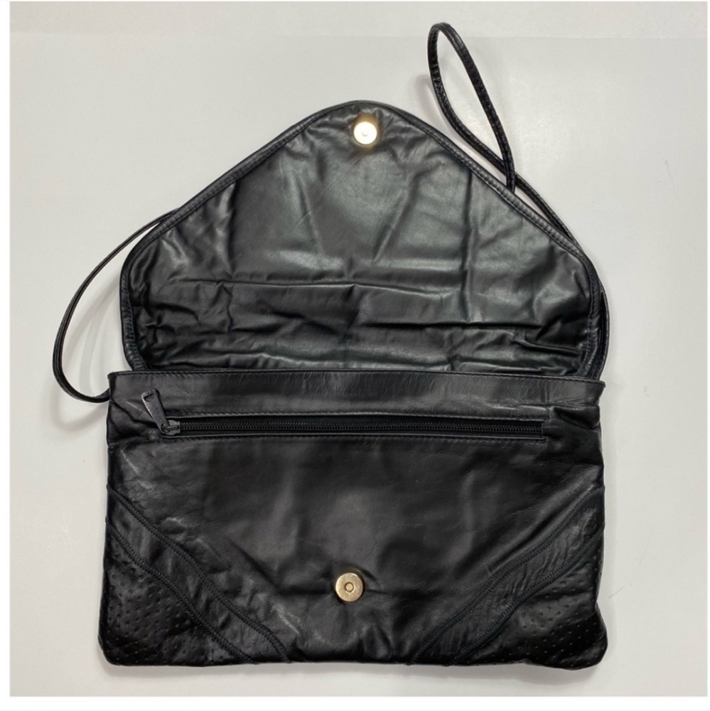 Vintage 70s Leather & Snakeskin Envelope Handbag Black Perforated Velvet Lined - Picture 7 of 14